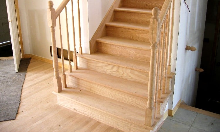 Red Oak vs White Oak for Stairs